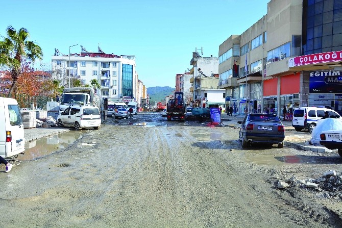 Mula Dalaman Yerel_Haberler - Dalamanda Atatrk Caddesi yenileniyor
